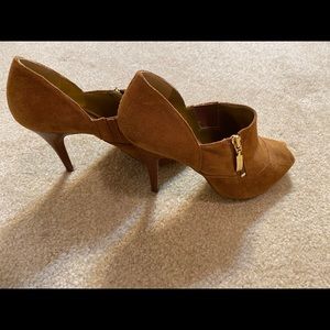 Calvin Klein suede booties in excellent condition